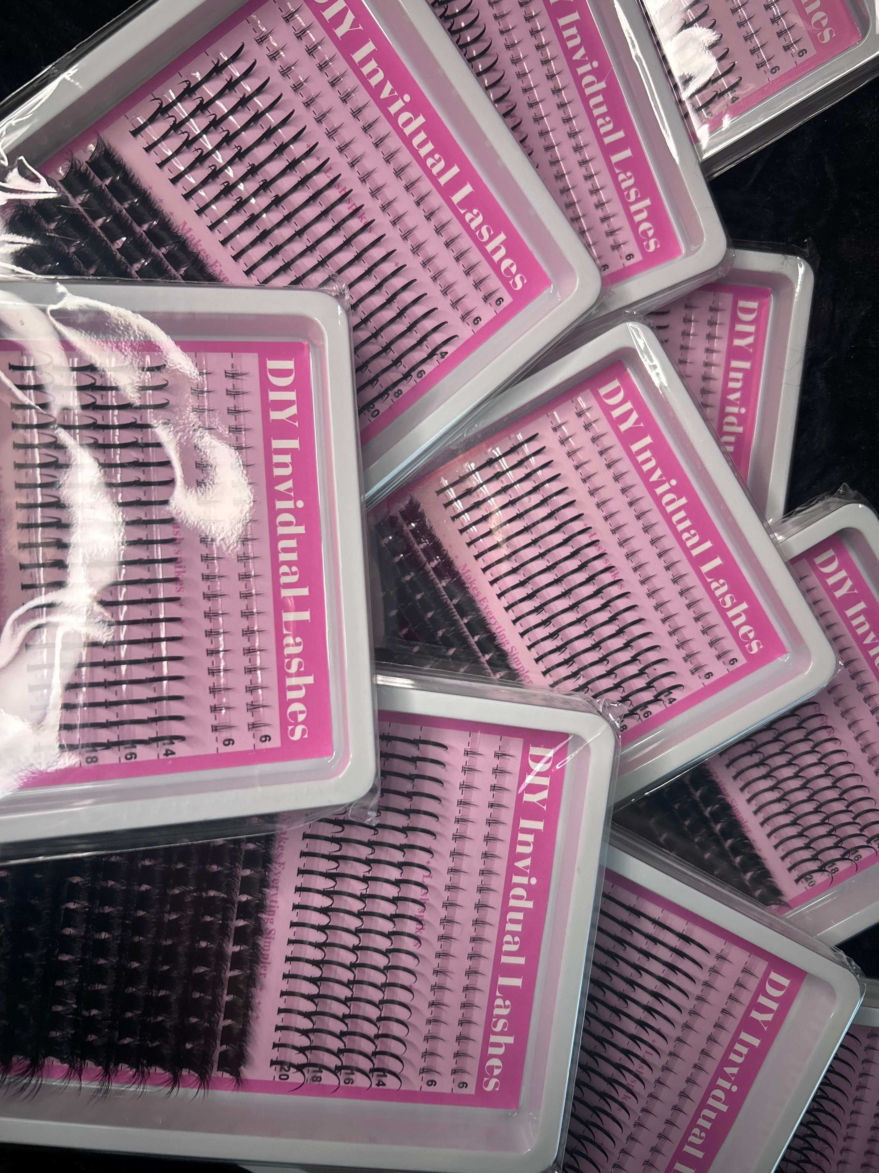 Bad Gyal Lash Cluster Kit🎀