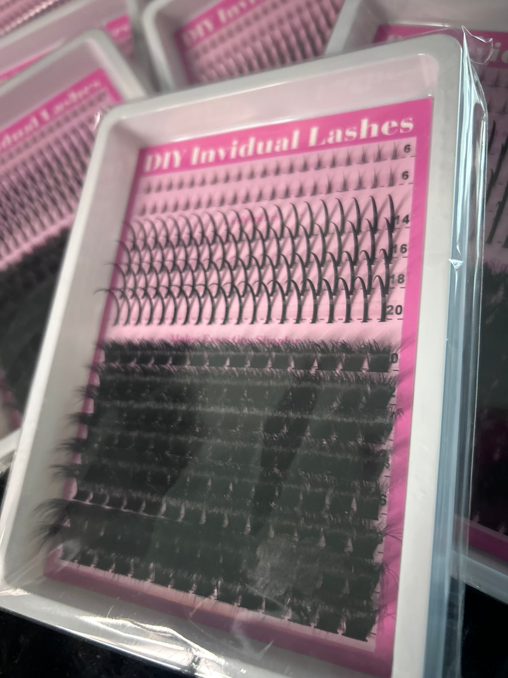 Bad Gyal Lash Cluster Kit🎀